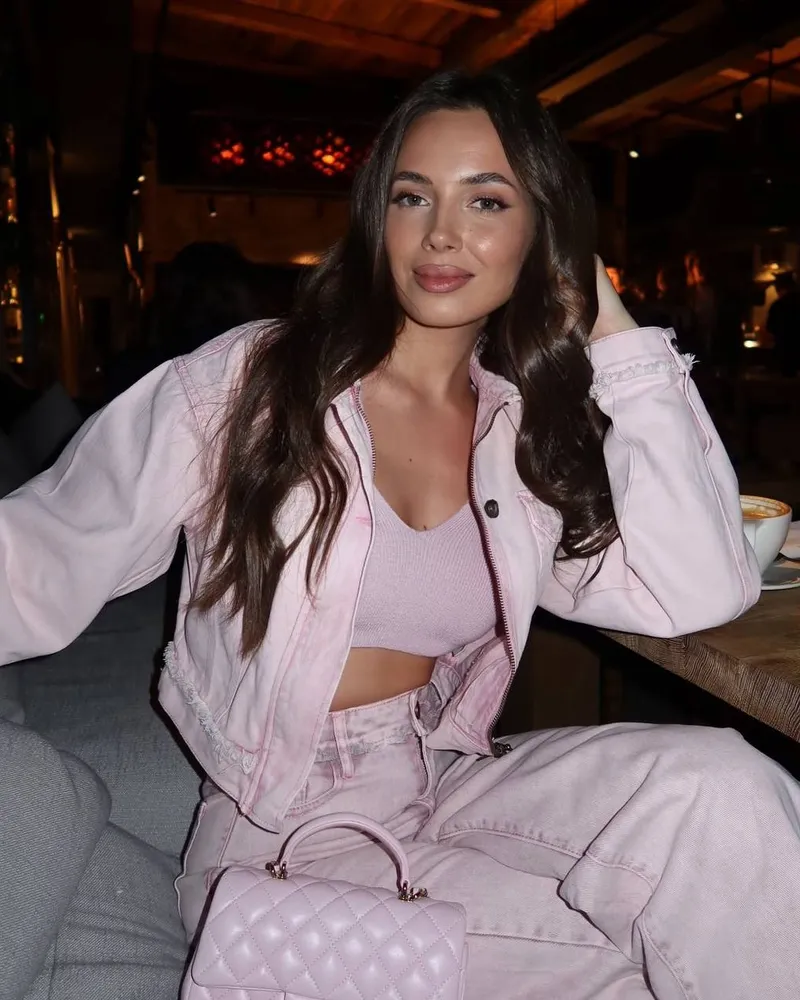 İstanbul Meltem Canlı Görüşme Fotoğrafı İSTANBUL DORUK 2026 İstanbul Elit Sarışın Escort Bayan Numaraları - DRKCNAY ELITE %100 GERÇEK - Meltem Canlı Görsel